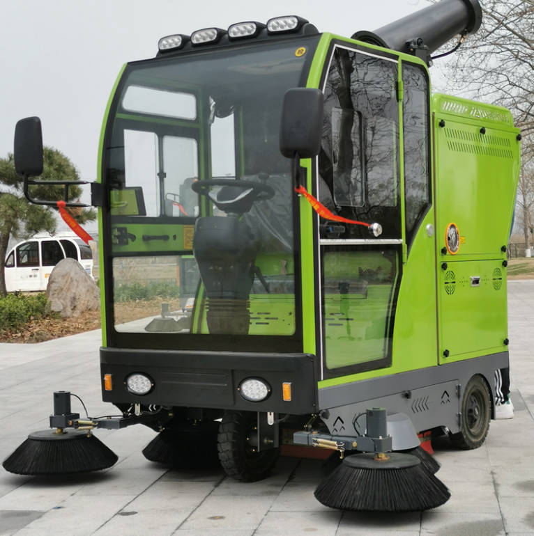安康道路清洁广泛应用电动环卫清扫车