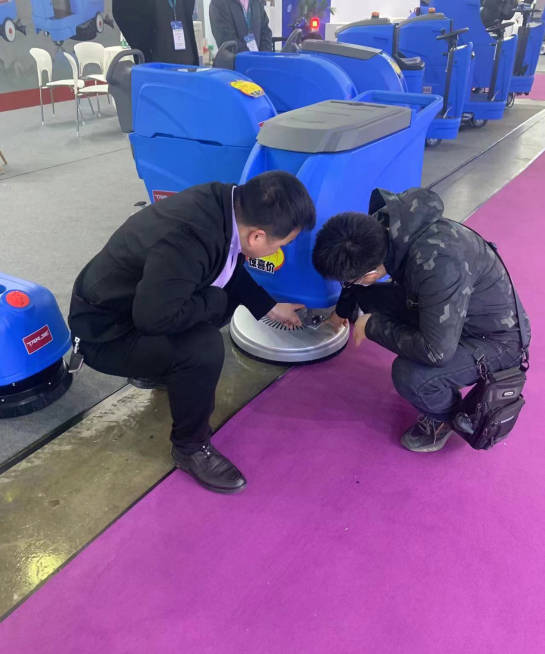 安康小型电动洗地机是否适合用于环卫保洁