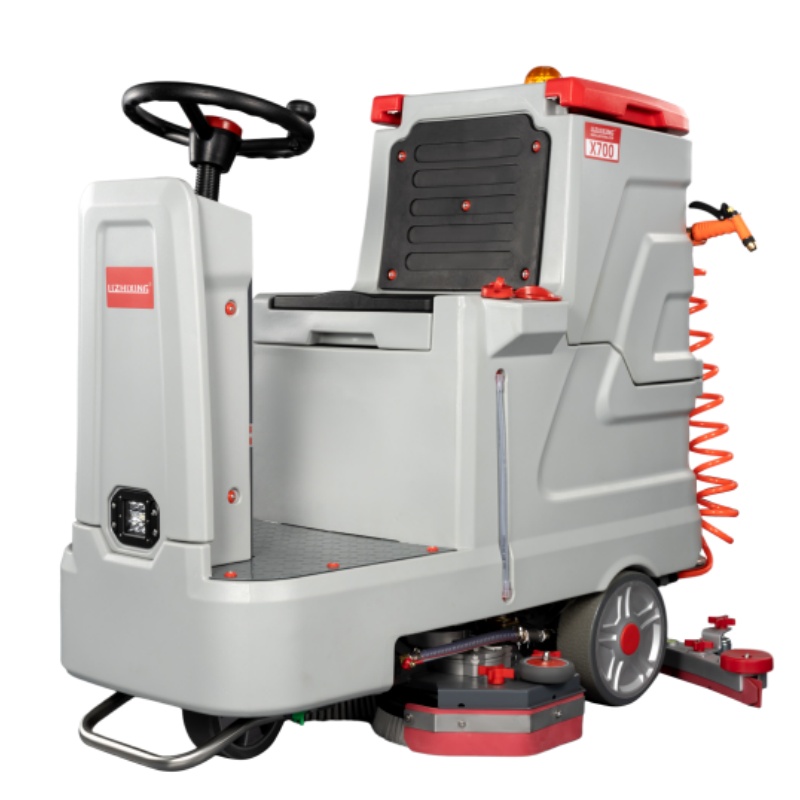 安康坦洁全自动驾驶式洗地机X700